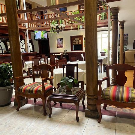 Hotel Coronel Куэнка Экстерьер фото