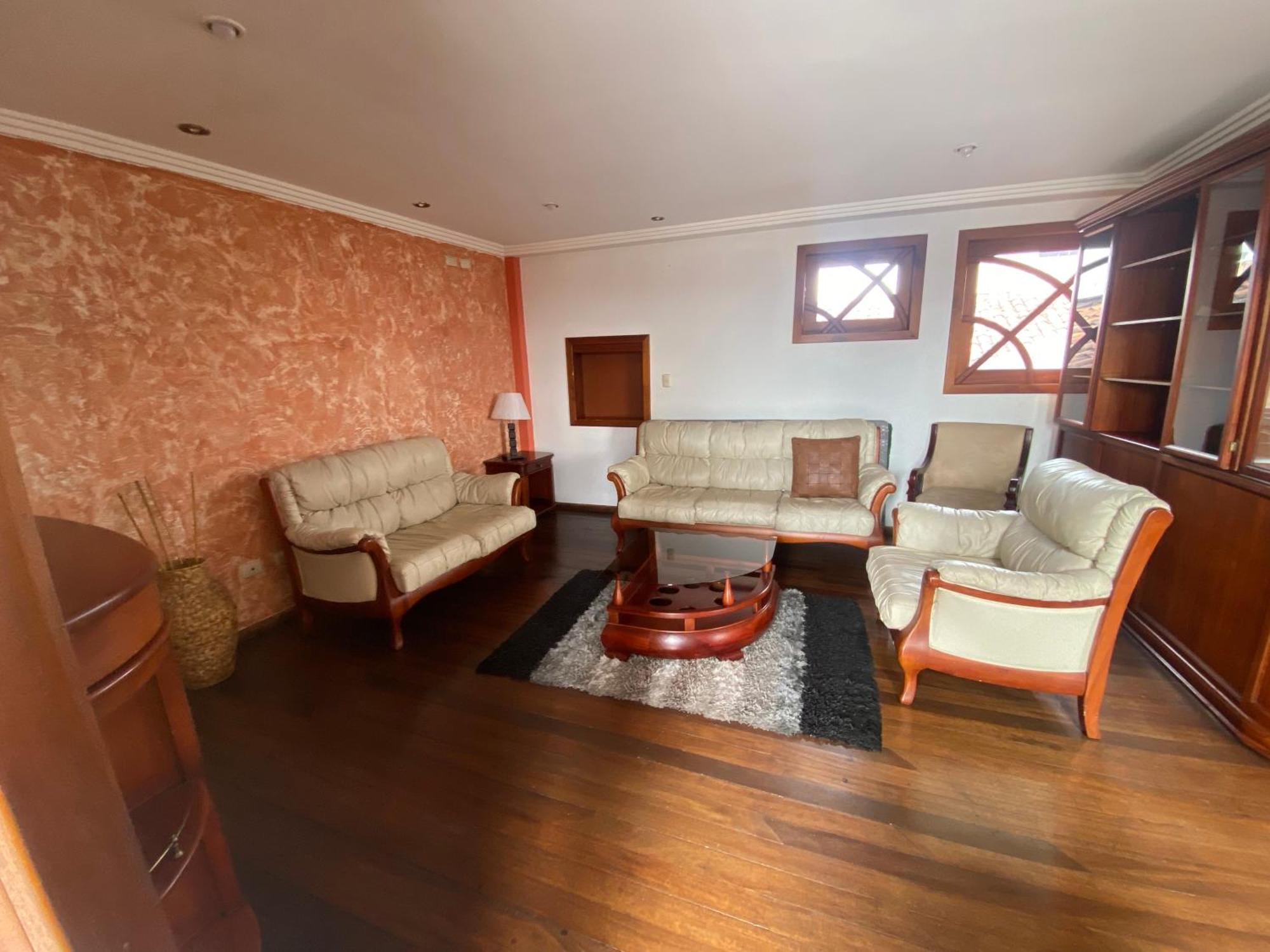 Hotel Coronel Куэнка Экстерьер фото
